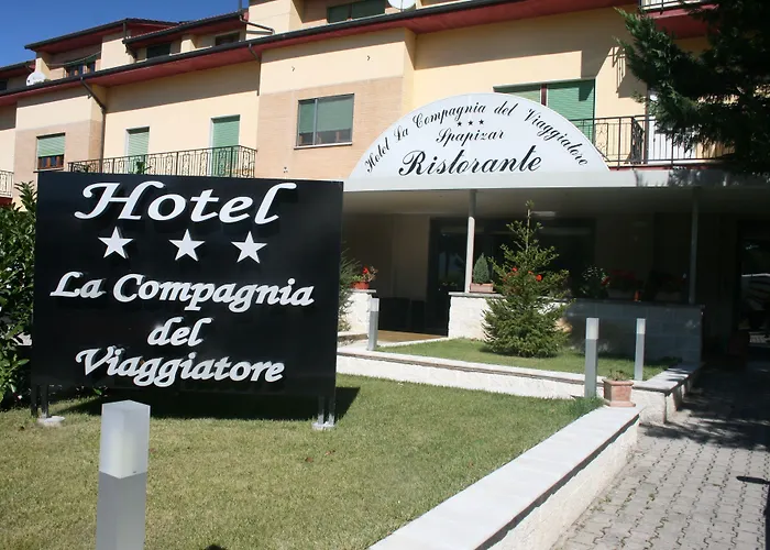 Hotel Jacuzzi: Hotel La Compagnia Del Viaggiatore